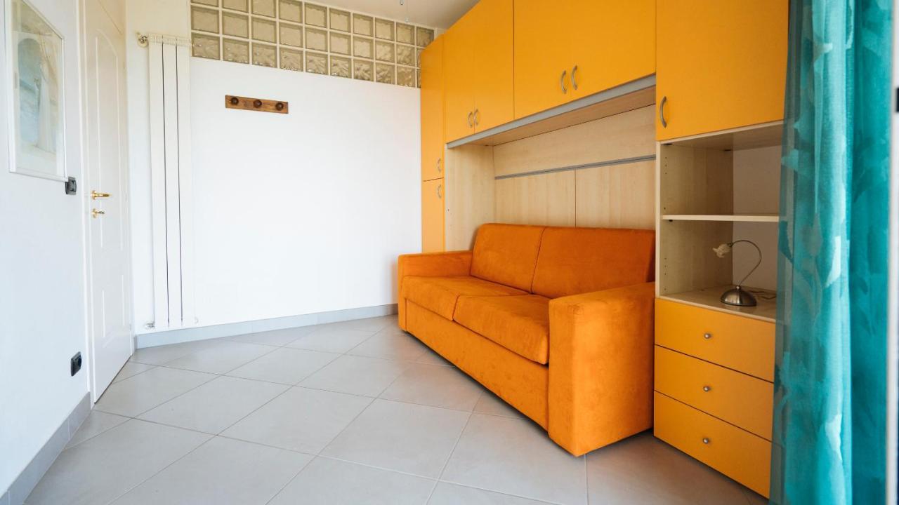 Italianway - Delle Ginestre 28 Apartamento Marina dʼMarina dʼAndora Exterior foto