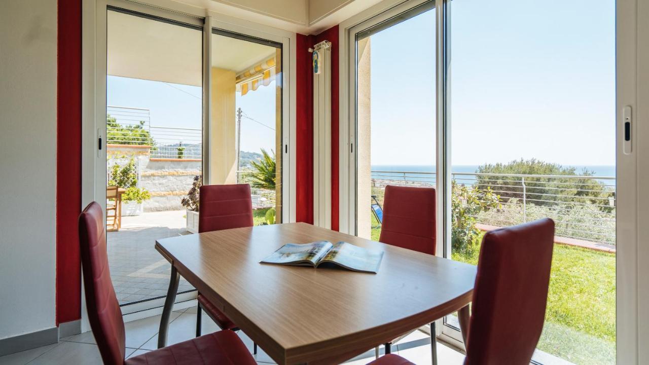 Italianway - Delle Ginestre 28 Apartamento Marina dʼMarina dʼAndora Exterior foto